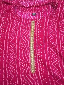beautiful magenta - pink bandhini print kurti