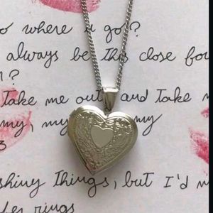 Silver Heart Photo Locket💌✨