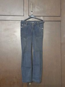 Navy Highwaisted Staight Fit Denim