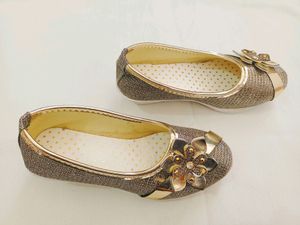 New Fancy Look Footwear For Girls