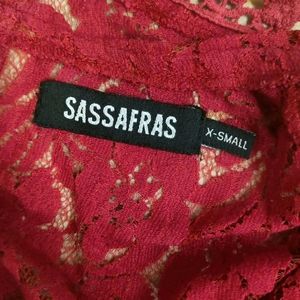 Sassafares Crop Top