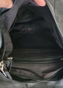 BLACK BAGPACK