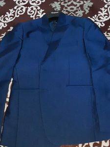New Blazer And Pant Set For Men