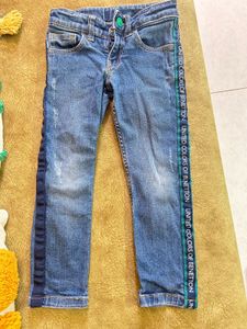 united Colors Of Benetton Jeans Almost New