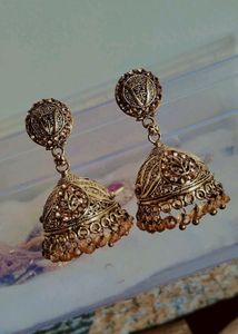Jhumkaa