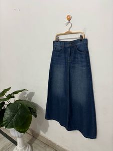 Back Slit Denim Skirt