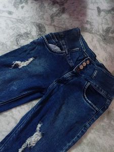 Skinny Ripped Jeans