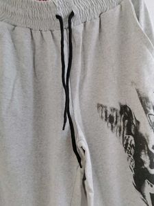 Skull Graphic Sweatpants