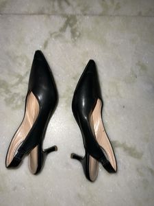 Price Drop 🤩- Kitten heels