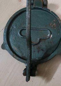 Chapati Puri maker