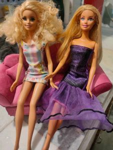 6 Barbie Dolls Bundle