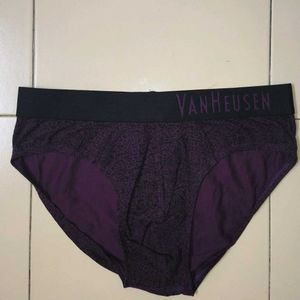 Van Heusen Briefs 💜 M
