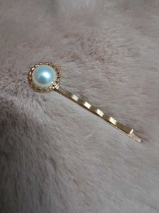 Korean hair clips golden pearl set