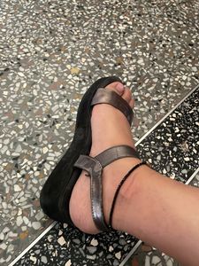Party Wear Sandals