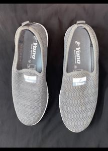 Unused Casual Shoes