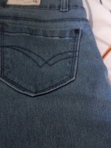 DENIM BLUE SHORTS