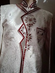 White  Border Maryn Shervani