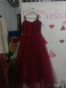 Estick Gown