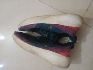 bond Street by red tape sport Shoes