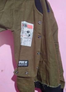 Branded Jocket 2 or 3 Wear Awesome Quality Guys 💞