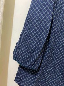 Blue Checked Top 30-32 Length 22