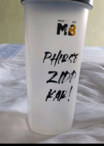 Muscleblaze Sipper Bottle