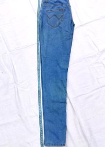 Women Light Blue Denim-Jeans