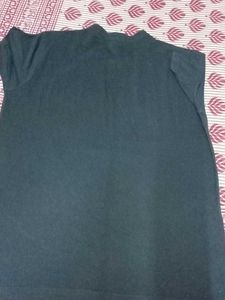 Stylish Graphic Print Tee