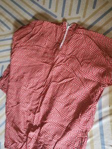 Patterned Top never use cotton to