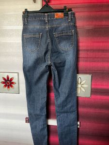 High-Rise Skinny Jeans