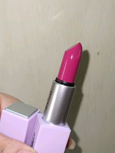Plum Goodness Derma hues Lipstick