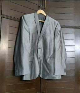 {40-42} Van Heusen Blazer For Men &amp; Women