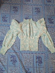 Chic Floral Blouse