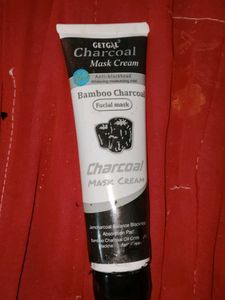 GETGAL Charcoal Mask Cream