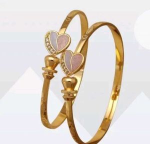 Heart Bangle Set