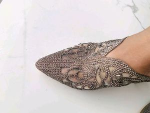 New Stylish Heels For Girls