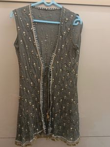 ready made choli and skirt with shrug (dark grey)