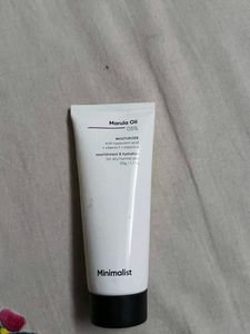 Minimalist Marula Oil 05% Moisturizer