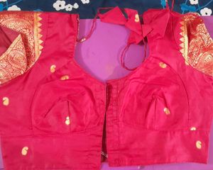 New Saree With Blouse