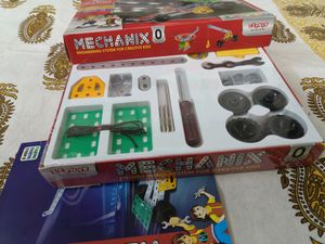 New Sealed Mechanix Toy Set