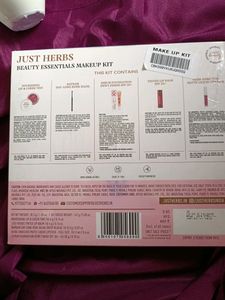 Seal Packed (Just Herbs Beauty Essential Kit)