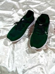 Nike Running Shoes - Forest Green