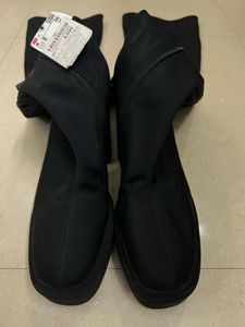 ZARA OVER THE KNEE BOOTS