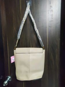 Nayomi moda (dupe) Elegant Cream Crossbody Bag