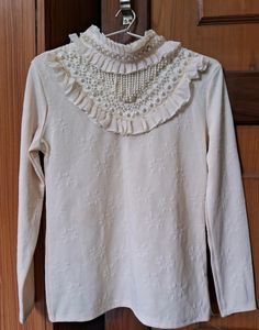 Women&#39;s Korean Pearl Neck Top