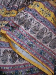 Lahenga Kurti