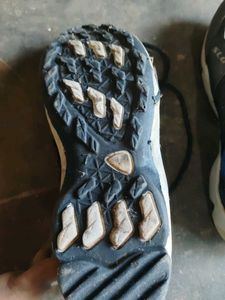 Used SLG Athletic Shoes
