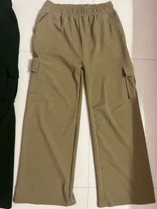 Wide Leg Cargo Pants