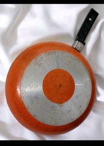 Clearing Sell Fry Pan + 2 Lota Kalash New