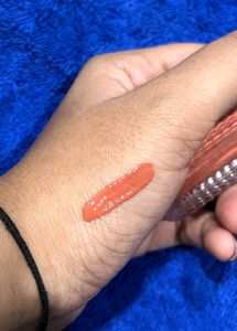 Gloss Glow Lipstick Shade : My Choice